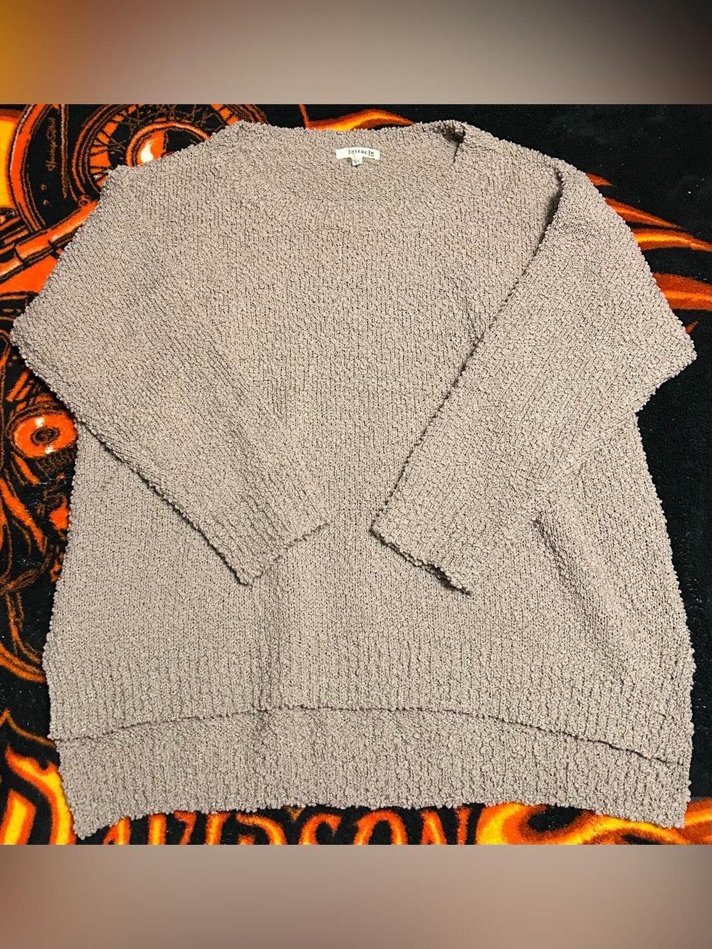 Size M/L Boxy Popcorn Sweater
